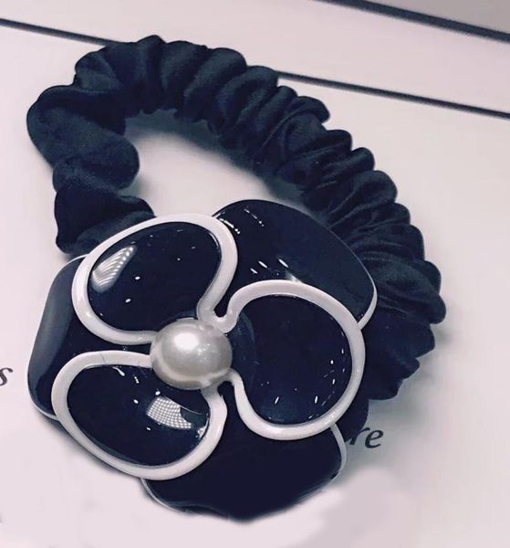 5x45cm fashion black and white acrylic flower head rope rubber bands hair ring hairpin for ladies favorite headdress jewelry acce1861308, Pink
5x45cm fashion black and white acrylic flower head rope rubber bands hair ring hairpin for ladies favorite headdress jewelry acce1861308, Pink