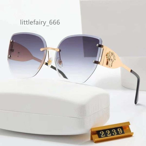 new arrival luxury oversized eyewear designer sunglasses famous brands shades sunglasses for women and men, White;black
new arrival luxury oversized eyewear designer sunglasses famous brands shades sunglasses for women and men, White;black
