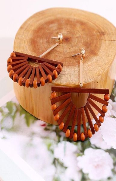 2020 vintage sector handmade brown weave wooden drop earrings for women trendy geometric wood statement earring korean jewelry16284140, Silver
2020 vintage sector handmade brown weave wooden drop earrings for women trendy geometric wood statement earring korean jewelry16284140, Silver