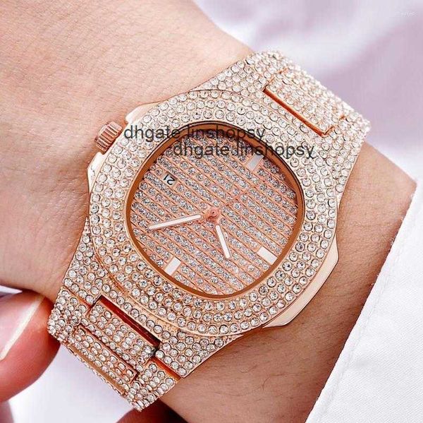 awristwatches hip hop jewelry rol watches for men watch male clock full diamond quartz big dial sports golg, Slivery;golden
awristwatches hip hop jewelry rol watches for men watch male clock full diamond quartz big dial sports golg, Slivery;golden