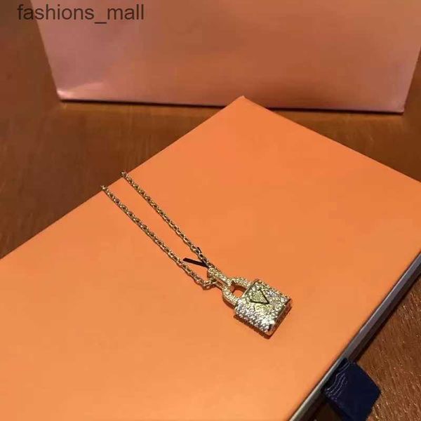 luxury fashion necklace designer jewelry party diamond pendant gold necklaces for women jewellery gift, Silver
luxury fashion necklace designer jewelry party diamond pendant gold necklaces for women jewellery gift, Silver
