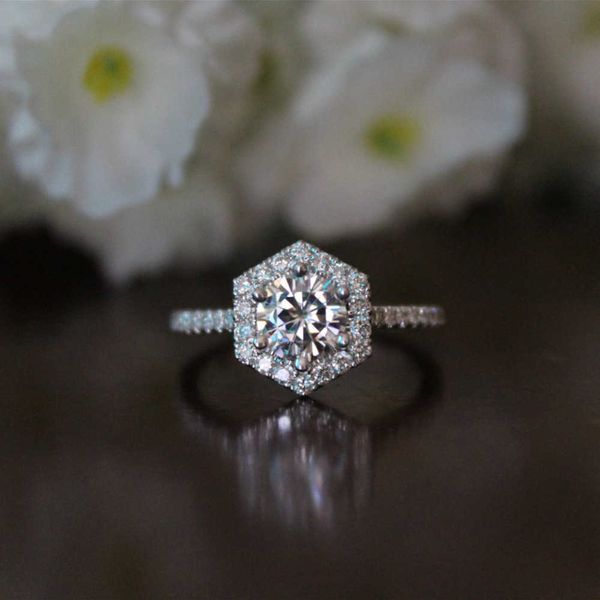 pendant necklaces shangjie raw moissanite ring 2023 new silver plated pt950 gold 1 engagement ring diamond
pendant necklaces shangjie raw moissanite ring 2023 new silver plated pt950 gold 1 engagement ring diamond