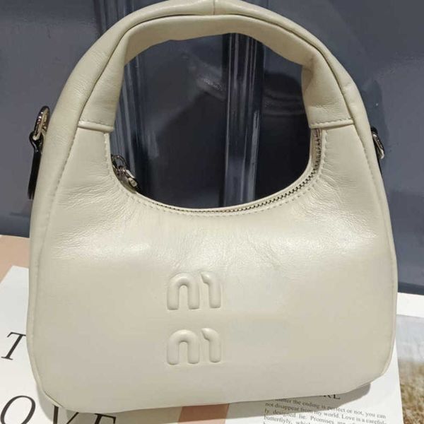 miu bag miu luxury hobo bag womens shoulder bags designer handbag 3d letter underarm totes mini clutch fashion crossbody purse lady fashion
miu bag miu luxury hobo bag womens shoulder bags designer handbag 3d letter underarm totes mini clutch fashion crossbody purse lady fashion
