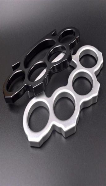 quality high metal four finger self defense knuckle duster outdoor self defense finger tiger safety portable edc tool ring240v1886610
quality high metal four finger self defense knuckle duster outdoor self defense finger tiger safety portable edc tool ring240v1886610