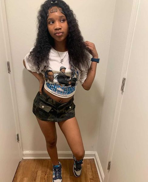 spicy girl summer new super running car print t-shirt long women's top, White
spicy girl summer new super running car print t-shirt long women's top, White