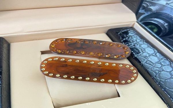 new classic elegant luxury p letter hair clips crystal rhinestone barrettes for women girls hair accessories acrylic material p0111885673, Golden;silver
new classic elegant luxury p letter hair clips crystal rhinestone barrettes for women girls hair accessories acrylic material p0111885673, Golden;silver