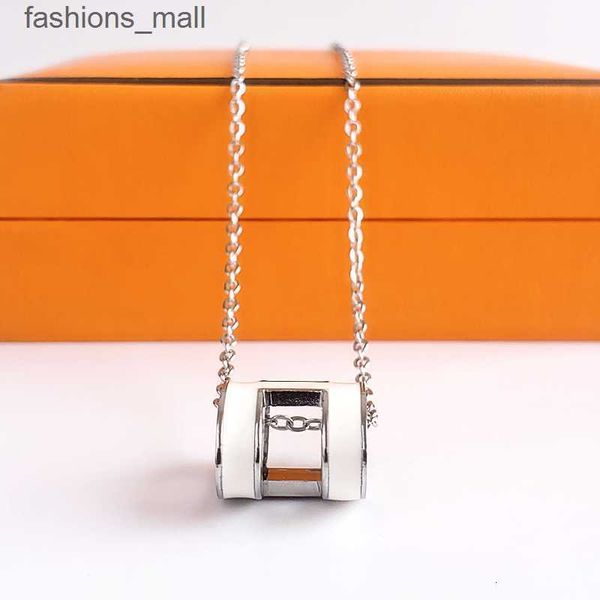 designer classic luxury h pendant necklaces ladies silver letter necklace luxury design jewelry colorfast hypoallergenic
designer classic luxury h pendant necklaces ladies silver letter necklace luxury design jewelry colorfast hypoallergenic