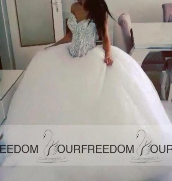2019 new arrival classic fashion ball gown wedding dress with rhinestone bodice bridal gown puffy skirt tulle skirt3341533, White
2019 new arrival classic fashion ball gown wedding dress with rhinestone bodice bridal gown puffy skirt tulle skirt3341533, White