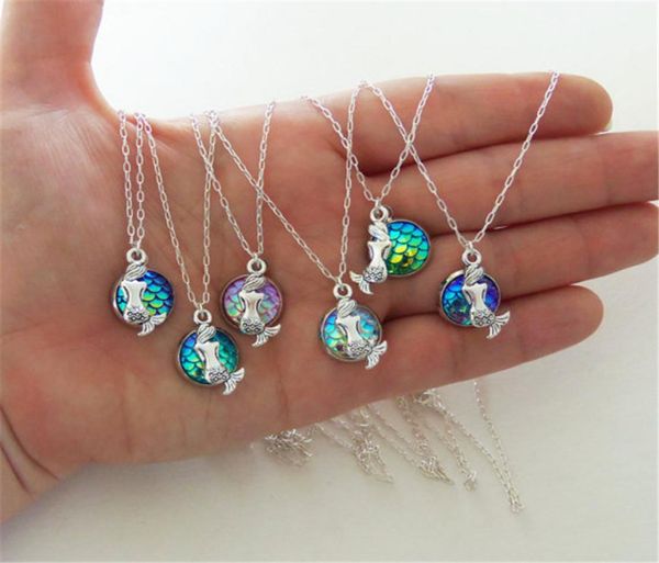 charm necklace the popular style mermaid scale gem flat bottom diamond pendant necklace jewelry 9638049, Silver
charm necklace the popular style mermaid scale gem flat bottom diamond pendant necklace jewelry 9638049, Silver