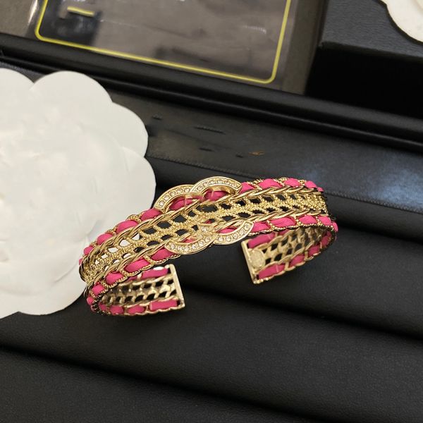 various new styles bangle letter ccity luxury designer jewelry classic gold bracelet c logo women men couple charm bracelets 45, Black
various new styles bangle letter ccity luxury designer jewelry classic gold bracelet c logo women men couple charm bracelets 45, Black