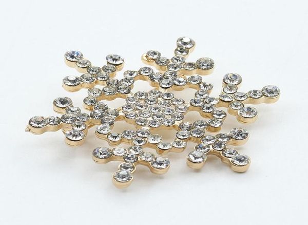new luxury full crystal christmas snowflake brooches gold silver rose gold color alloy rhinestone brooch pin jewelry women9337176, Gray
new luxury full crystal christmas snowflake brooches gold silver rose gold color alloy rhinestone brooch pin jewelry women9337176, Gray