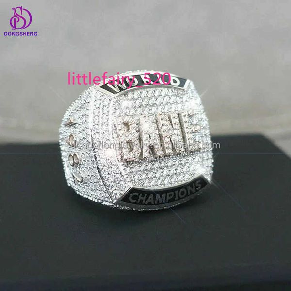 pendant necklaces dongsheng luxury silver men's rings 925 hip hop style big square rings diamond engagement moissanite ring baguette
pendant necklaces dongsheng luxury silver men's rings 925 hip hop style big square rings diamond engagement moissanite ring baguette
