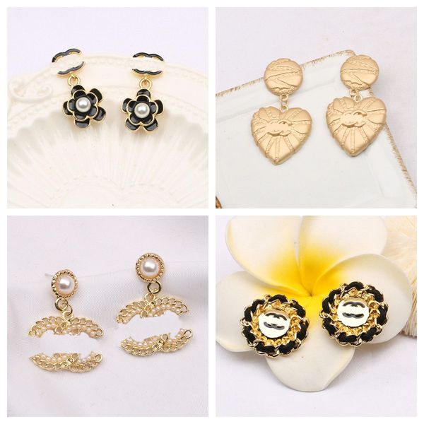 retro classic designer earring round stud earrings letter jewelry women for women wedding christm gifts 20 style, Golden;silver
retro classic designer earring round stud earrings letter jewelry women for women wedding christm gifts 20 style, Golden;silver