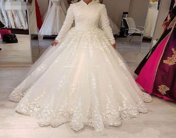 2020 luxury vintage muslim wedding dresses lace high neck long sleeves white appliques ruched bride dresses bridal gowns robe mari5674510
2020 luxury vintage muslim wedding dresses lace high neck long sleeves white appliques ruched bride dresses bridal gowns robe mari5674510