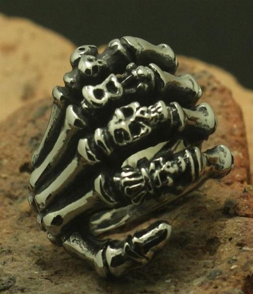 men boy cool 316l stainless steel skull fingers ring rock party band biker good gift273e3721364, Golden;silver
men boy cool 316l stainless steel skull fingers ring rock party band biker good gift273e3721364, Golden;silver
