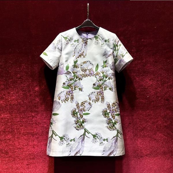 european and american women's dress 2023 summer new style round neck short sleeve heavy stitching beads jacquard print dress, Black;gray
european and american women's dress 2023 summer new style round neck short sleeve heavy stitching beads jacquard print dress, Black;gray