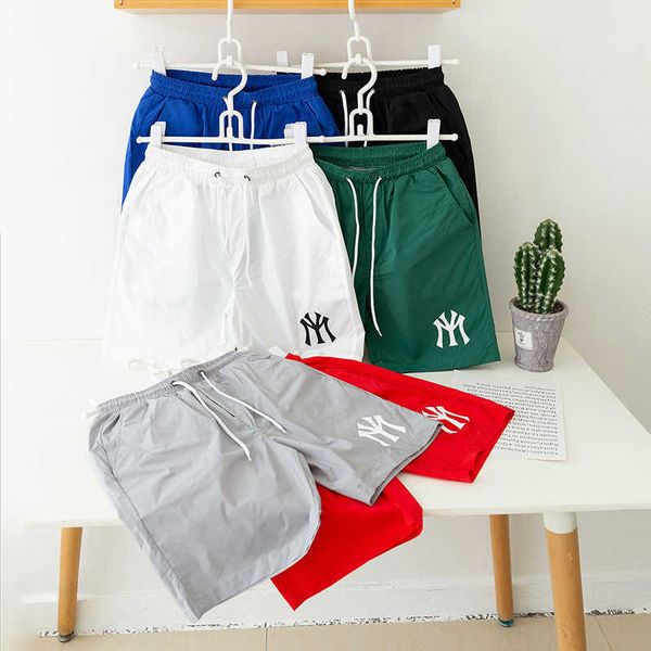 fashionable men's shorts slim summer tide brand printing casual quick drying capris beach pants social spirit kids pants, White;black
fashionable men's shorts slim summer tide brand printing casual quick drying capris beach pants social spirit kids pants, White;black