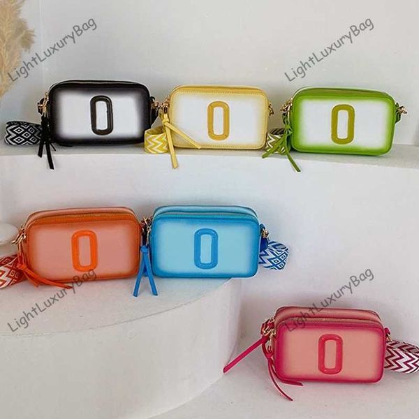 colour gradation camera bags designer brand m shoulder crossbody bag fashion j women leather luxury tote classic female shopping purses 2307
colour gradation camera bags designer brand m shoulder crossbody bag fashion j women leather luxury tote classic female shopping purses 2307