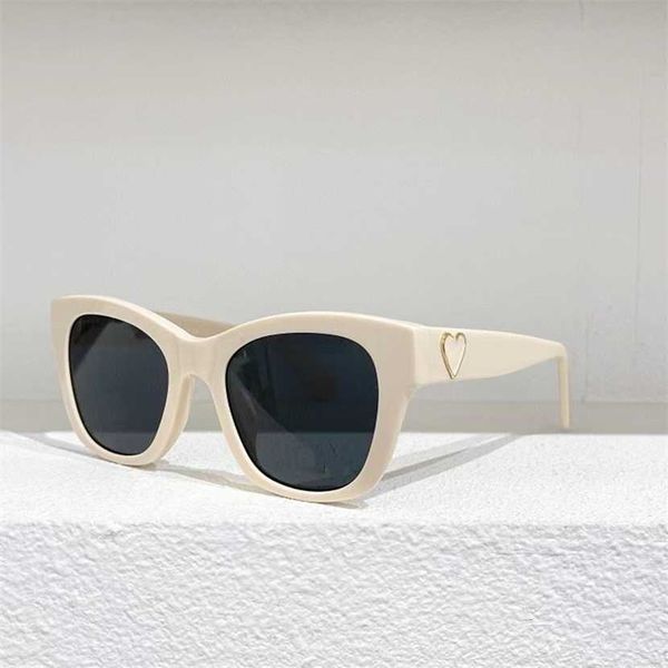 sunglasses 2023 new xiangjia's new online celebrity tiktok same style artistic personality women's versatile 5478, White;black
sunglasses 2023 new xiangjia's new online celebrity tiktok same style artistic personality women's versatile 5478, White;black
