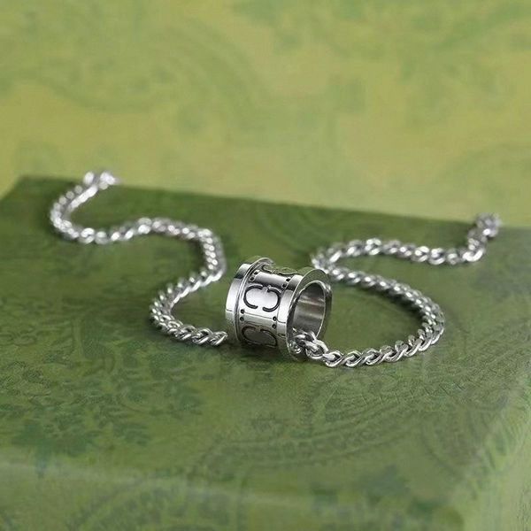 2023 designer jewelry necklace 925 silver chain mens womens pendant skull tiger with letter designer necklaces fashion gift
2023 designer jewelry necklace 925 silver chain mens womens pendant skull tiger with letter designer necklaces fashion gift