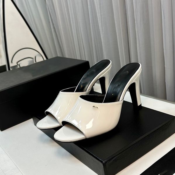 designer sandals summer channel heels slippers women chain leather sandal outdoor beach flat woman ccity slide sdgxzc, Black
designer sandals summer channel heels slippers women chain leather sandal outdoor beach flat woman ccity slide sdgxzc, Black