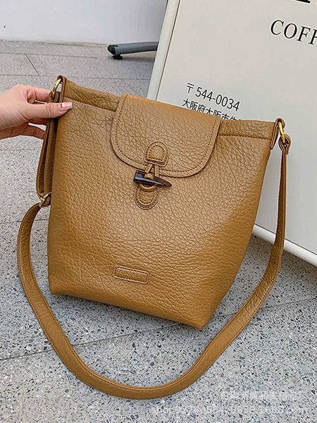 large capacity bag for women's new summer fashion trend crossbody bag for college students commuting bag tote bag
large capacity bag for women's new summer fashion trend crossbody bag for college students commuting bag tote bag