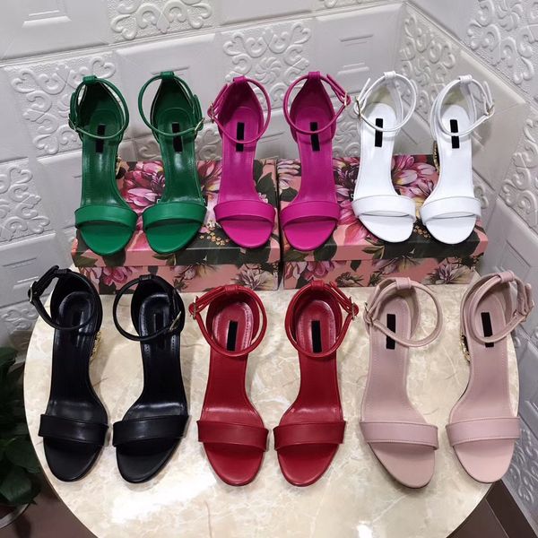 classical designer sandals luxury designer womens platform outdoor shoes quality leather casual shoes ankle strap 10cm high heel sandals 35-, Black
classical designer sandals luxury designer womens platform outdoor shoes quality leather casual shoes ankle strap 10cm high heel sandals 35-, Black