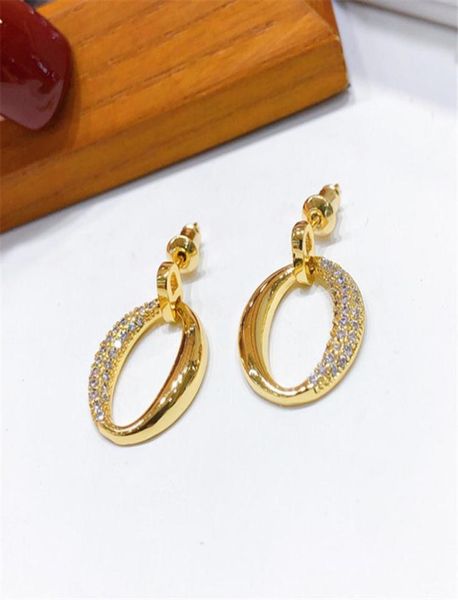 s925 silver needle earrings temperament ushaped diamond earrings o letter pendant earrings jewelry5686605
s925 silver needle earrings temperament ushaped diamond earrings o letter pendant earrings jewelry5686605