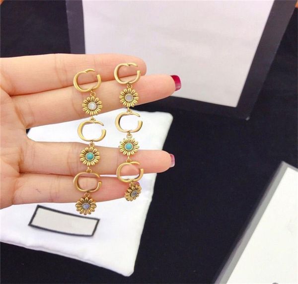 brand letter flower earrings asymmetrical earrings charm studs women double alphabet jewelry sets gift for party anniversary5921848, Golden
brand letter flower earrings asymmetrical earrings charm studs women double alphabet jewelry sets gift for party anniversary5921848, Golden