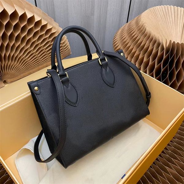 luxury handbag designer bag the tote bag shouder crossbody bags leather belt women totes fashion large capacity embossing handbags purse cla
luxury handbag designer bag the tote bag shouder crossbody bags leather belt women totes fashion large capacity embossing handbags purse cla