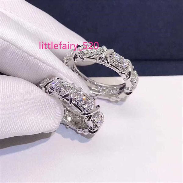 pendant necklaces wholesale xo moissanite ring diamond moissanite x cross ring big zircon shinny couple ring, Silver
pendant necklaces wholesale xo moissanite ring diamond moissanite x cross ring big zircon shinny couple ring, Silver