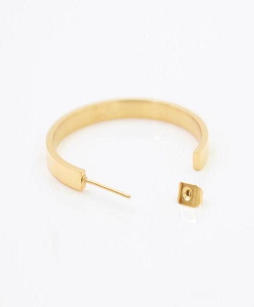 exquisite brand exaggerated big long open c stud earring love earrings for women girls screw with logo brincos4176918, Golden;silver
exquisite brand exaggerated big long open c stud earring love earrings for women girls screw with logo brincos4176918, Golden;silver