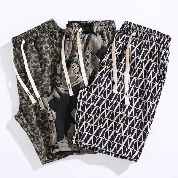 leopard shorts for men summer fashion personalized print beachwear net red fashion couple loose cropped pants for women, White;black
leopard shorts for men summer fashion personalized print beachwear net red fashion couple loose cropped pants for women, White;black