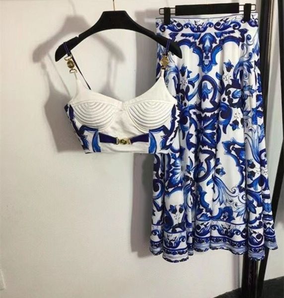 two piece dres piece sets spaghetti strap gold button tank camis printed pleated long skirt lady fashion suits 230715, White
two piece dres piece sets spaghetti strap gold button tank camis printed pleated long skirt lady fashion suits 230715, White