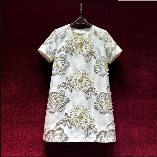 european and american women's dress 2023 summer new style round neck short sleeve heavy stitching beads fashion jacquard dress, Black;gray
european and american women's dress 2023 summer new style round neck short sleeve heavy stitching beads fashion jacquard dress, Black;gray
