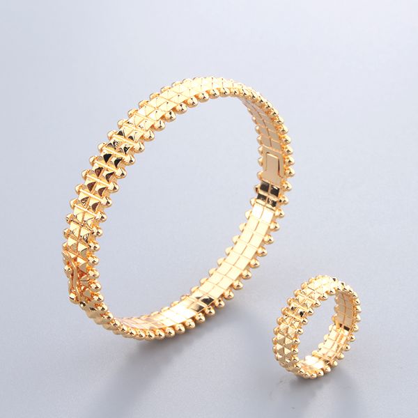 wide rose 18k gold gear silver bangle bracelets for women set ring men luxury tennis fashion jewelry designer jewlery party gifts accessorie, Black
wide rose 18k gold gear silver bangle bracelets for women set ring men luxury tennis fashion jewelry designer jewlery party gifts accessorie, Black