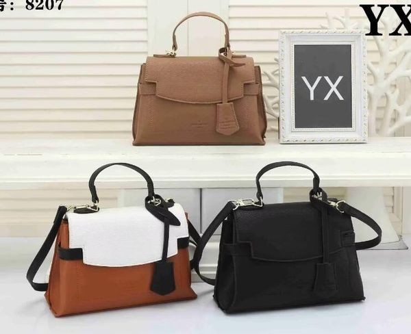 handbag canvas bag designer shoulder bags for women chest pack fashion tote chains hand lady presbyopic purse handbags wholesale
handbag canvas bag designer shoulder bags for women chest pack fashion tote chains hand lady presbyopic purse handbags wholesale