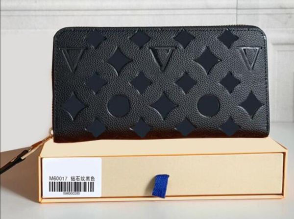 fashion black empreinte women clutch lady ladies long wallet pu leather single zipper wallets classical corn purse card holder 60017 purse c, Red;black
fashion black empreinte women clutch lady ladies long wallet pu leather single zipper wallets classical corn purse card holder 60017 purse c, Red;black