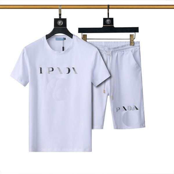 2023 designer rts summer mens t-shirts womens designers for men letter polos embroidery tshirts clothing short sleeved tshirt large tees 19, White;black
2023 designer rts summer mens t-shirts womens designers for men letter polos embroidery tshirts clothing short sleeved tshirt large tees 19, White;black