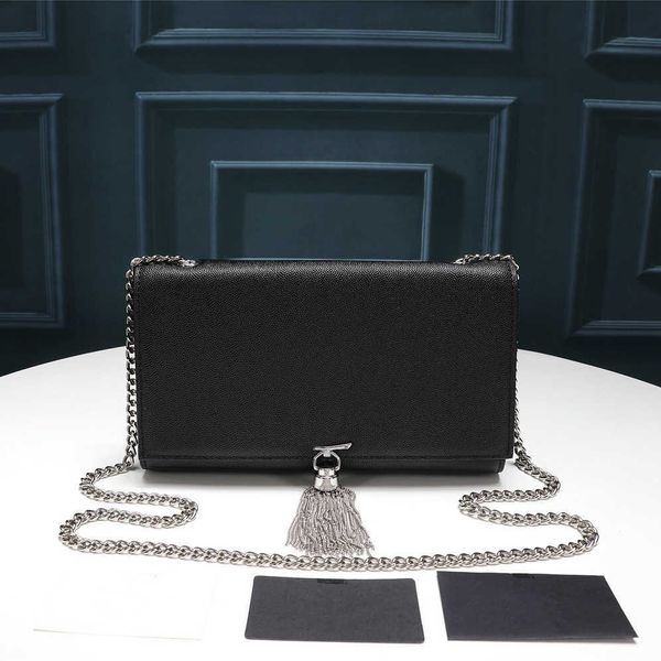mirror quality designer tassels bags women chian classic shoulder bag leather armpit bag leather crossbody luxurys handbag 230715
mirror quality designer tassels bags women chian classic shoulder bag leather armpit bag leather crossbody luxurys handbag 230715