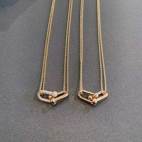 high-quality v-gold material tiffayffay double interlocking horseshoe necklace di chain collarbone high-quality classic light luxury style 8, Golden;silver
high-quality v-gold material tiffayffay double interlocking horseshoe necklace di chain collarbone high-quality classic light luxury style 8, Golden;silver