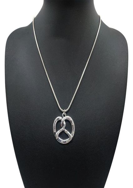 traditional bavarian pretzel necklace pendant antique silver short rhinestone statement necklaces for women jewelry2119011
traditional bavarian pretzel necklace pendant antique silver short rhinestone statement necklaces for women jewelry2119011