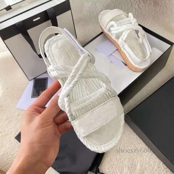 designer women sandals womens slides crystal calf leather casual shoes quilted platform summer beach slipper 35-40 with, Black
designer women sandals womens slides crystal calf leather casual shoes quilted platform summer beach slipper 35-40 with, Black