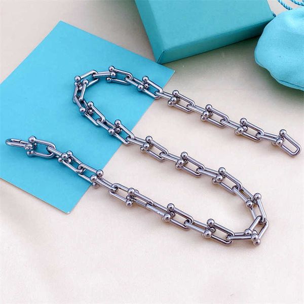 original new tiffayffay hip hop horseshoe chain u-shaped necklace light luxury personality network red clavicle tiffaytanium steel thick men, Black
original new tiffayffay hip hop horseshoe chain u-shaped necklace light luxury personality network red clavicle tiffaytanium steel thick men, Black