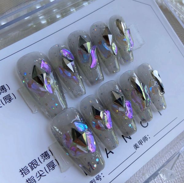 false nails handmade hand wearing nails art 3d glitter rhinestones complexion laser grey crystal fake nail with glue tips 10pc/set 230715, Red;gold
false nails handmade hand wearing nails art 3d glitter rhinestones complexion laser grey crystal fake nail with glue tips 10pc/set 230715, Red;gold