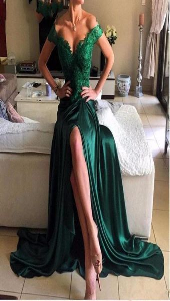 emerald green evening dresses 2019 off the shoulder appliqued with lace high side slit long backlss prom party gowns robe de soire2056467, Black;red
emerald green evening dresses 2019 off the shoulder appliqued with lace high side slit long backlss prom party gowns robe de soire2056467, Black;red