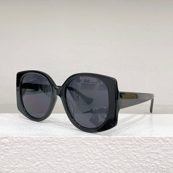 1257 black/grey oversize sunglasses glasses womens summer sunnies gafas de sol sonnenbrille uv400 eye wear with box, White;black
1257 black/grey oversize sunglasses glasses womens summer sunnies gafas de sol sonnenbrille uv400 eye wear with box, White;black