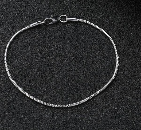 charm bracelets koop breedte 2mm titanium steel ketting armband mode-sieraden voor mannen vrouwen rvs link1774930, Golden;silver
charm bracelets koop breedte 2mm titanium steel ketting armband mode-sieraden voor mannen vrouwen rvs link1774930, Golden;silver