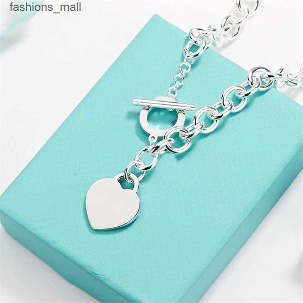 classic designer women's necklace bracelet set fashion heart set 18k gold girl valentine's day christmas love gift 316l stainless, Silver
classic designer women's necklace bracelet set fashion heart set 18k gold girl valentine's day christmas love gift 316l stainless, Silver