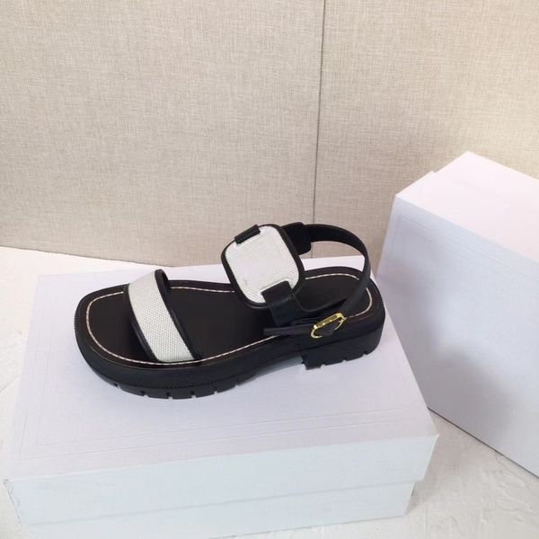 designer style women's sandals luxury metal buckle decoration casual flat heel sandals wide sole genuine leather beach comfortable casu, Black
designer style women's sandals luxury metal buckle decoration casual flat heel sandals wide sole genuine leather beach comfortable casu, Black